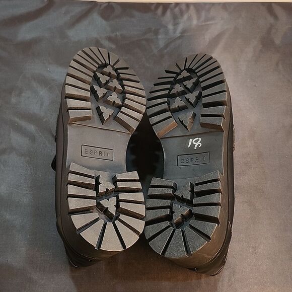 BRAND NEW SPRIT  WOMEN'S SAGAN FAUX LEATHER  LUGGED SOLE PENNY LOAFERS - Picture 12 of 16